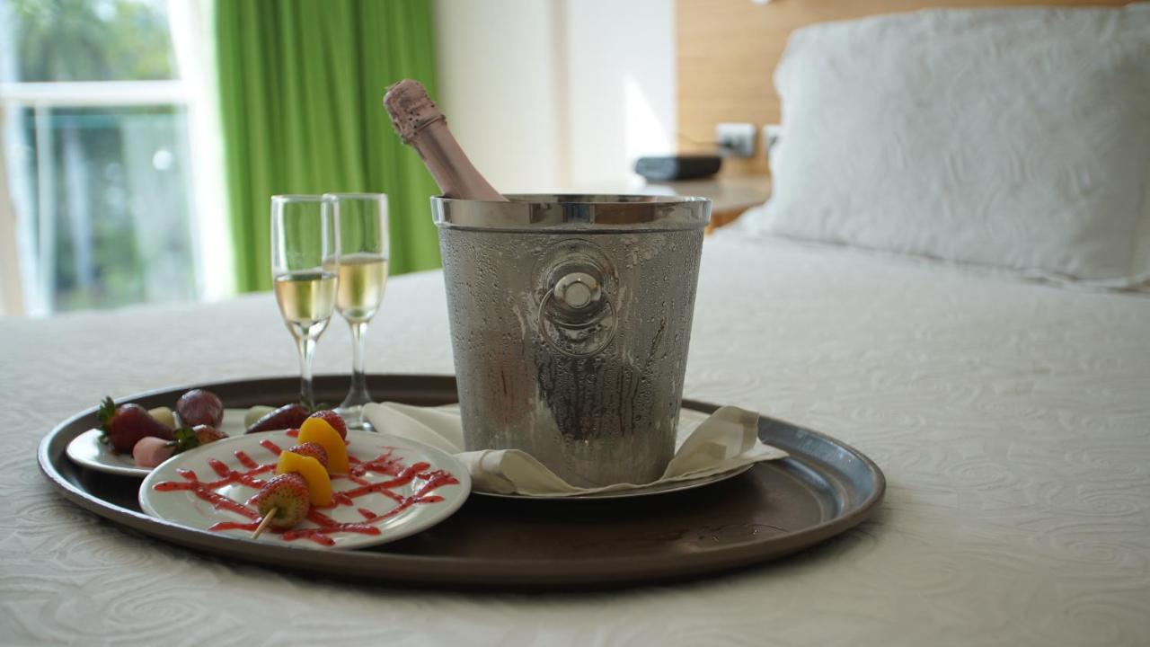 Hotel Bachue Хирардот Екстериор снимка