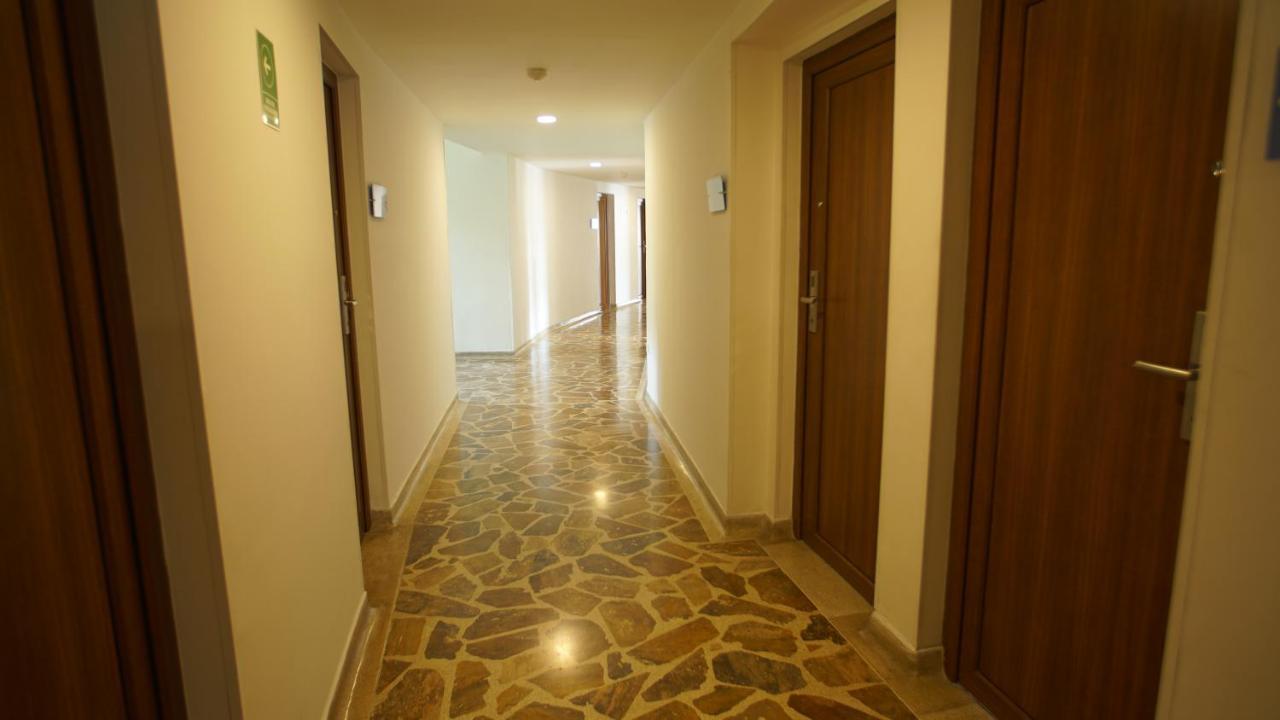 Hotel Bachue Хирардот Екстериор снимка