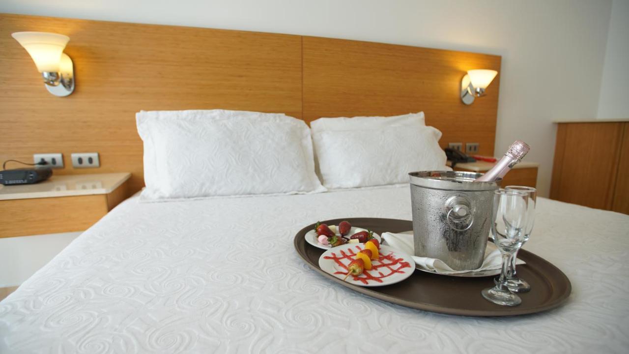 Hotel Bachue Хирардот Екстериор снимка